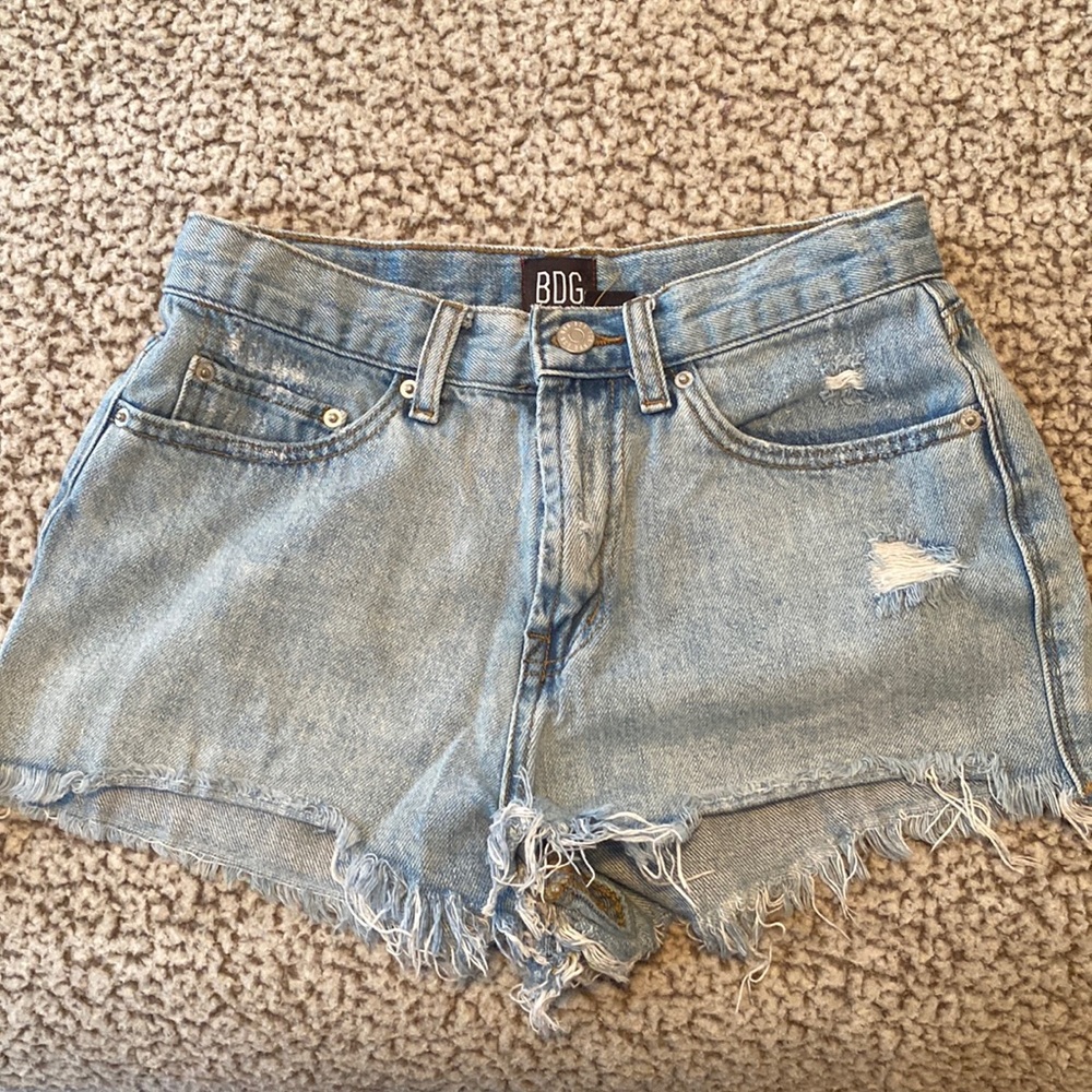 BDG Urban Outfitters Girl Friend High-Rise Jean Shorts Size 27